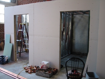 new-eff-bathroom.jpg